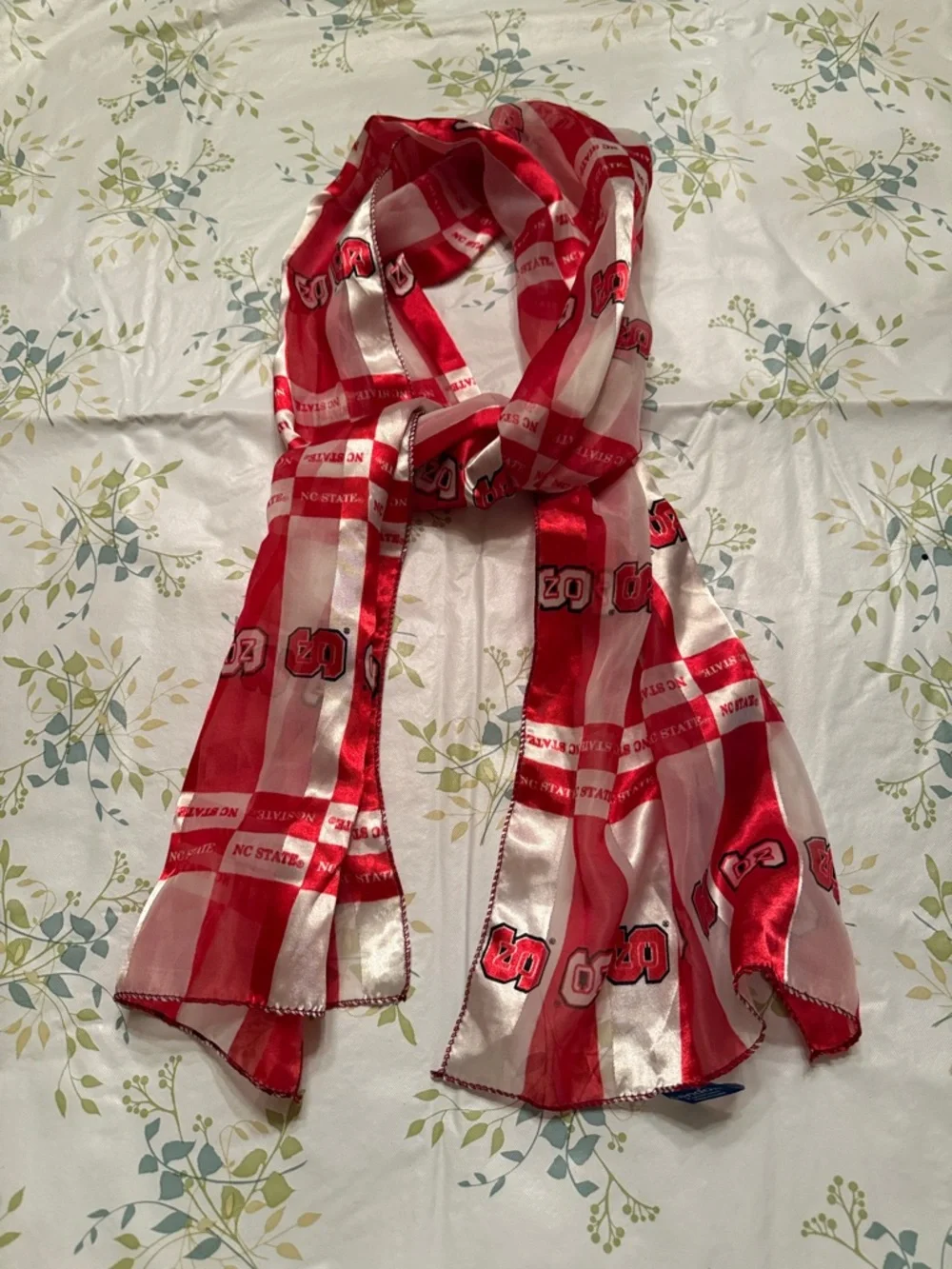 Red and White NC State Stripe Logo Scarf
